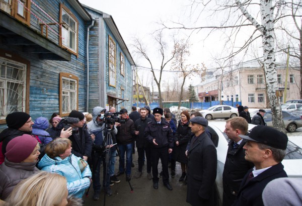 Встреча с жителями домов на ул. Ангарской и 40 лет Октября